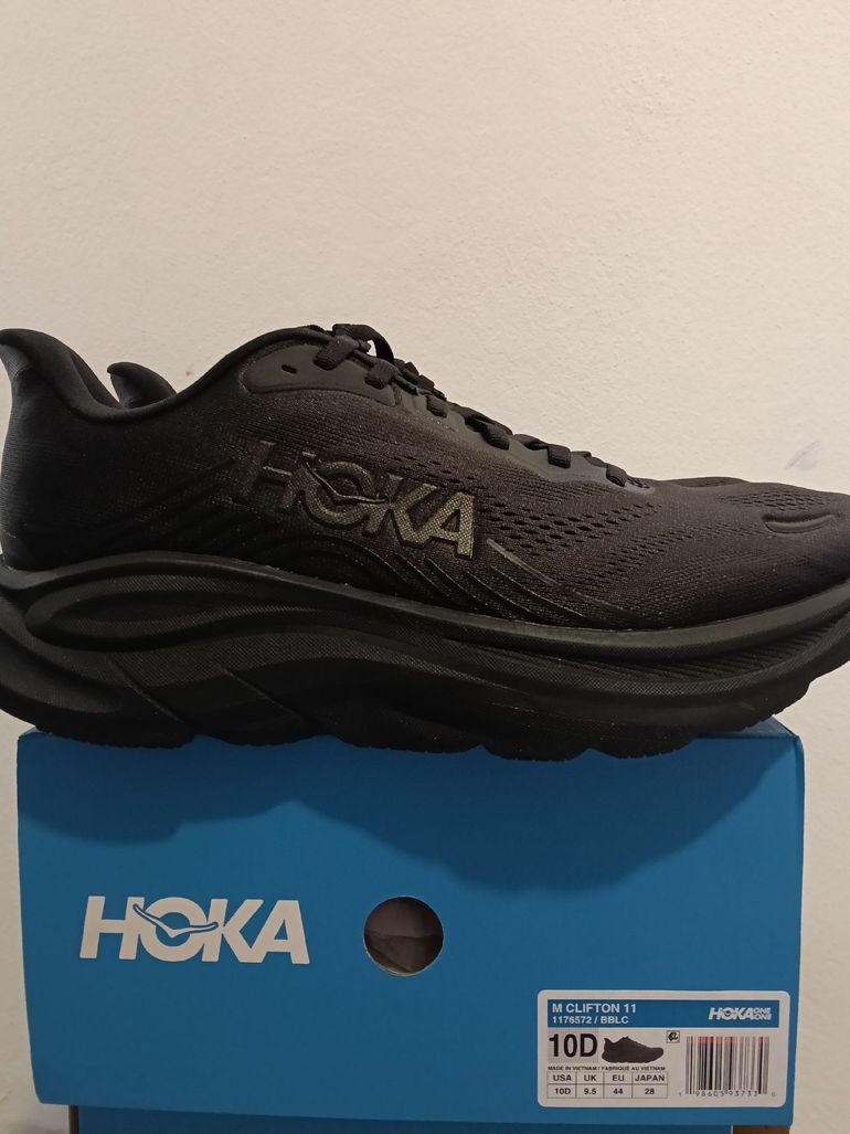 Used Hoka scarpe 2026 bike — image 1 of 4