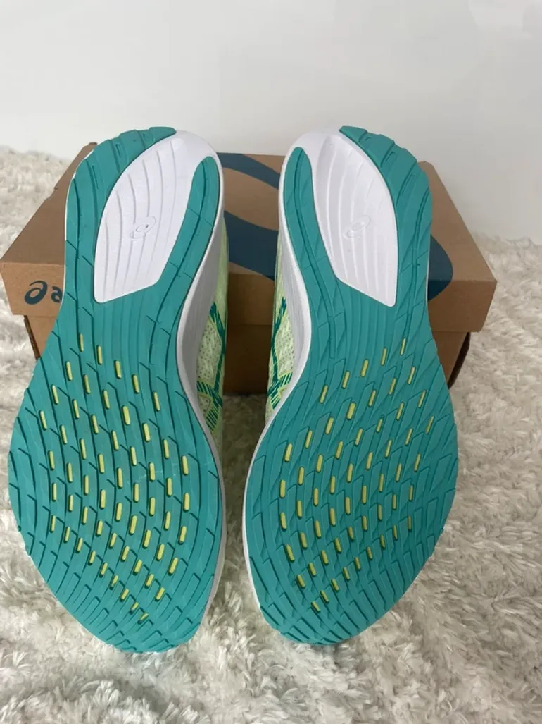Asics Magic Speed bike d'occasion — image 3 sur 3