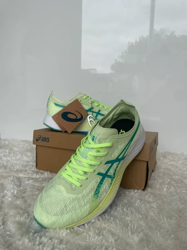 Asics Magic Speed bike d'occasion — image 1 sur 3