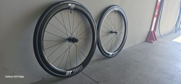 Used Dt Swiss ERC 1400 DICUT Wheelset 2024 bike — image 4 of 7