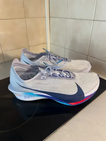 Nike Streakfly 2 bike d'occasion — image 2 sur 7