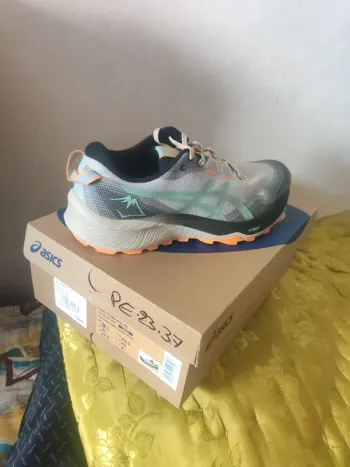 Gebrauchtes Asics Shoes bike