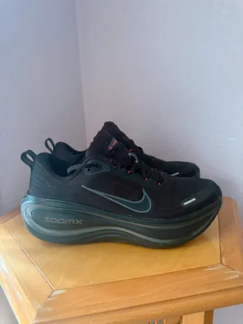 Použité Nike Vomero Plus bike
