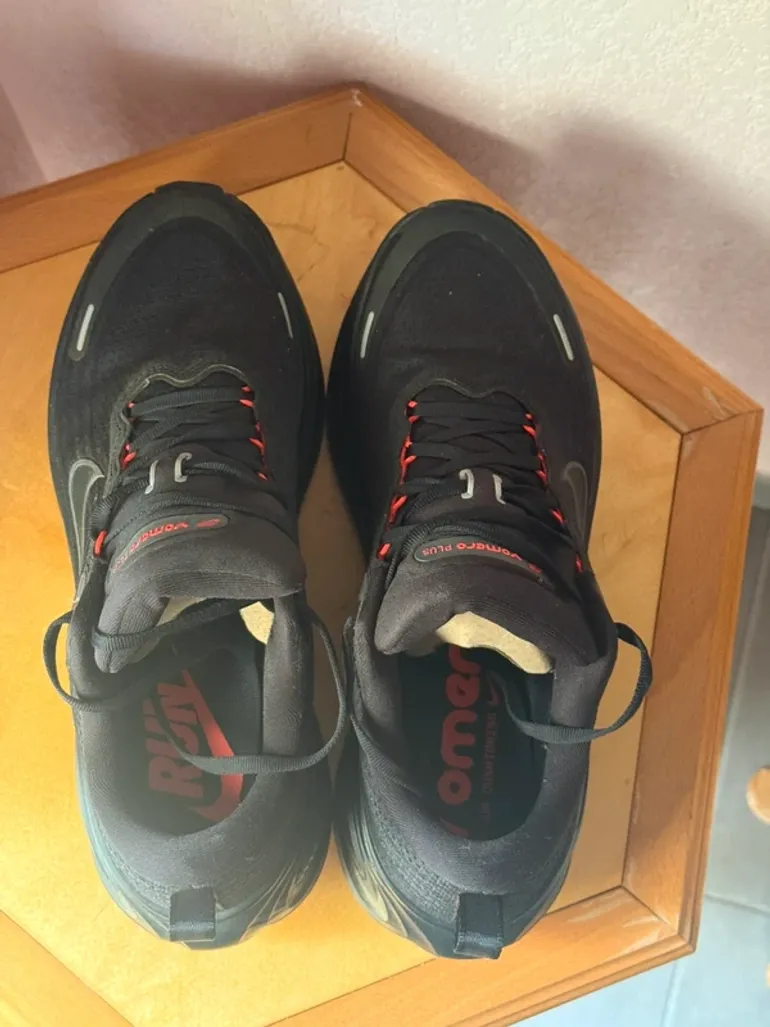 Použité Nike Vomero Plus bike — obrázek 2 z 4