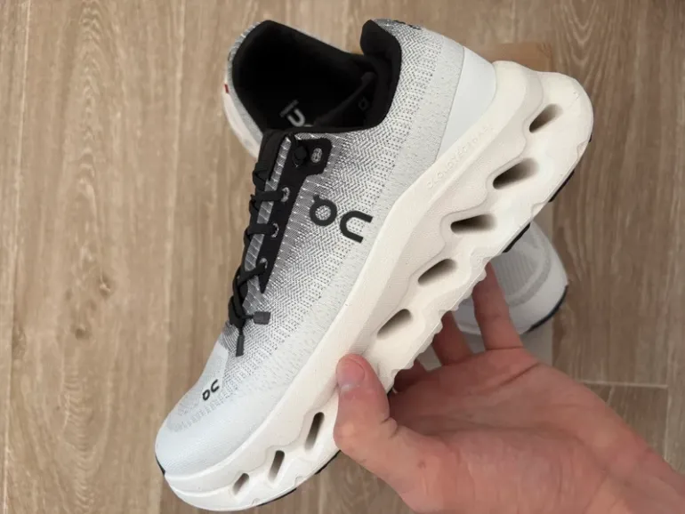 Gebrauchtes On Running Cloud bike — Bild 4 von 6