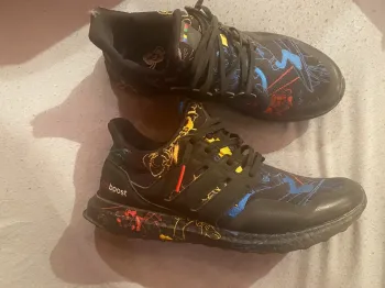 Adidas UltraBoost DNA x Disney Goofy 2020 bike d'occasion — image 2 sur 5