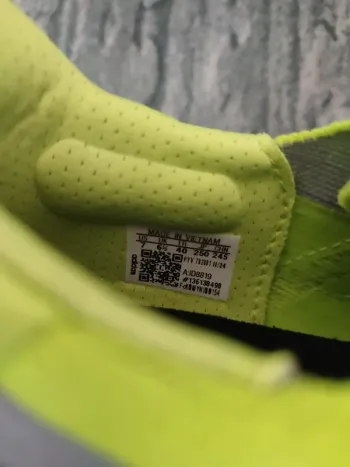 Adidas UltraBOOST 5 bike d'occasion — image 5 sur 7