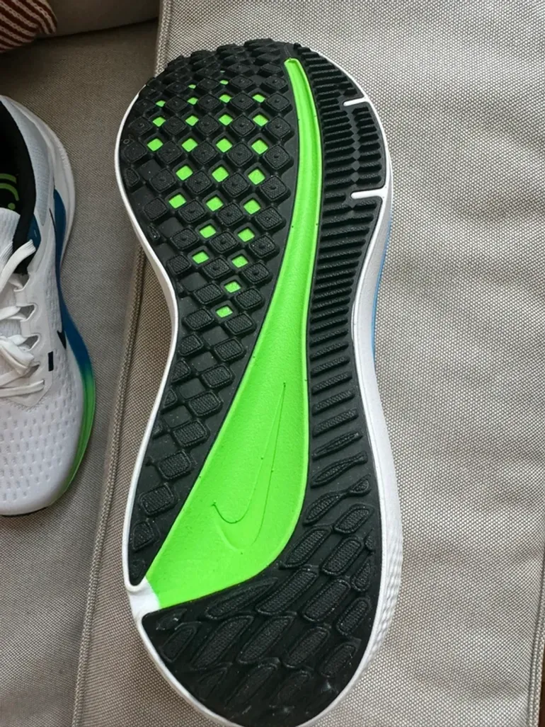 Nike Winflo 10 bike d'occasion — image 4 sur 5