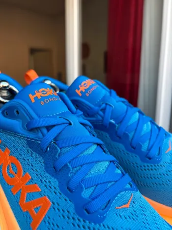 Hoka Bondi 8 bike d'occasion — image 4 sur 10