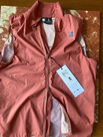 Used Sportful Pro 2 Vest 2026 bike — image 4 of 6