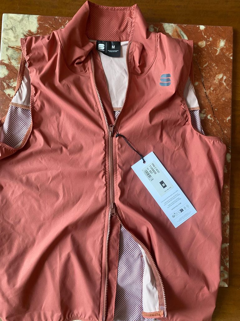 Used Sportful Pro 2 Vest 2026 bike — image 4 of 6