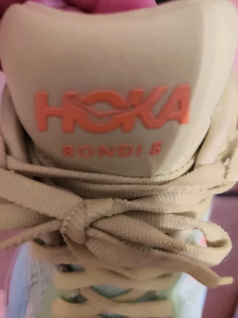 Hoka Bondi 8 bike d'occasion — image 3 sur 11