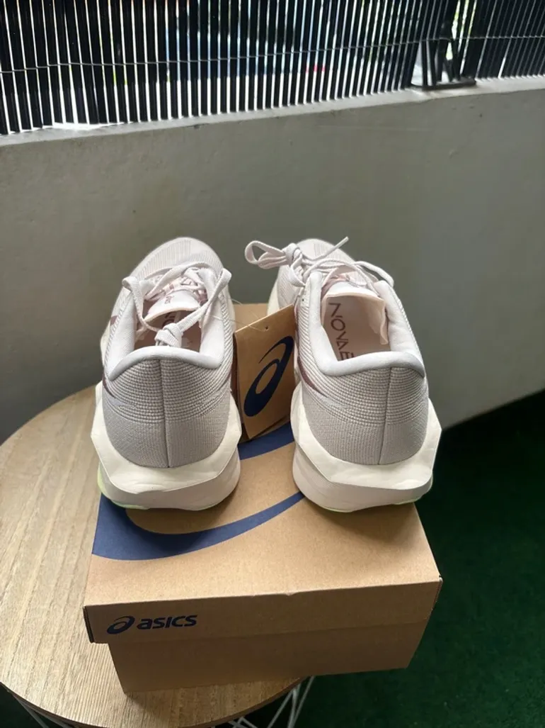 Brugt Asics Novablast 6 bike — billede 6 af 12