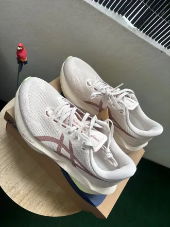 Brugt Asics Novablast 6 bike — billede 7 af 12