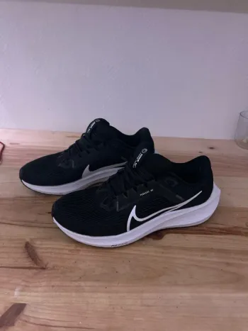 Used Nike Pegasus 40 bike