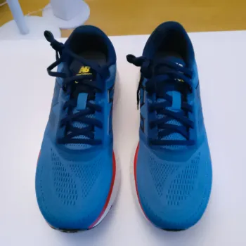 Used New Balance Mevoz bike — image 4 of 7