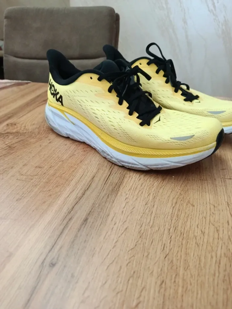 Used Hoka Shoes bike — image 3 of 6