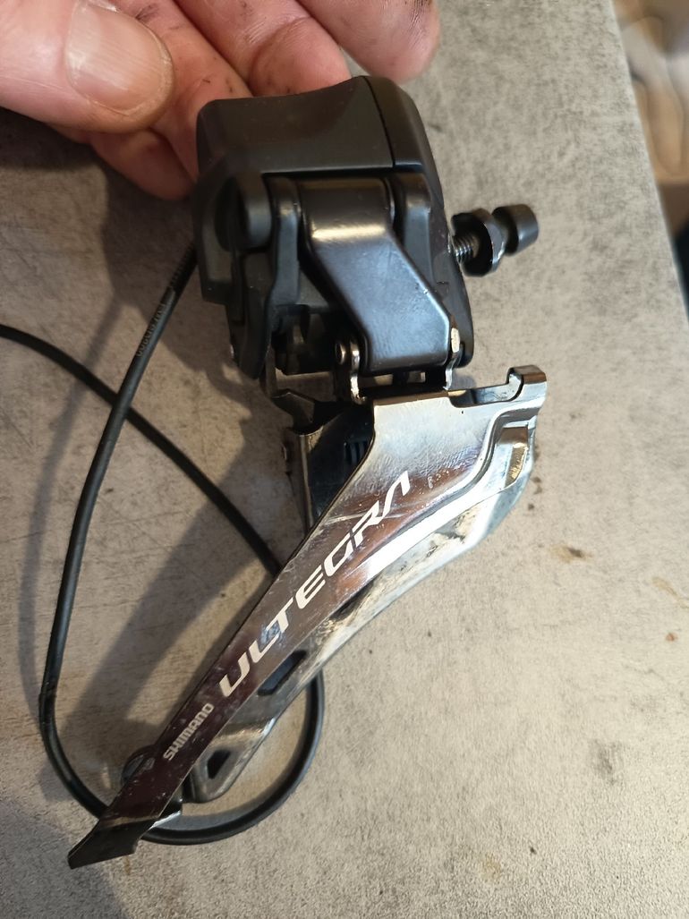 Shimano Ultegra Di2 12-speed bike d'occasion — image 8 sur 9