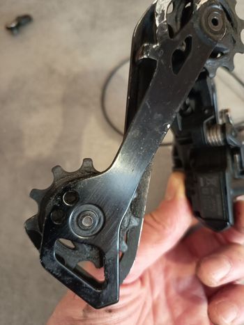 Shimano Ultegra Di2 12-speed bike d'occasion — image 3 sur 9