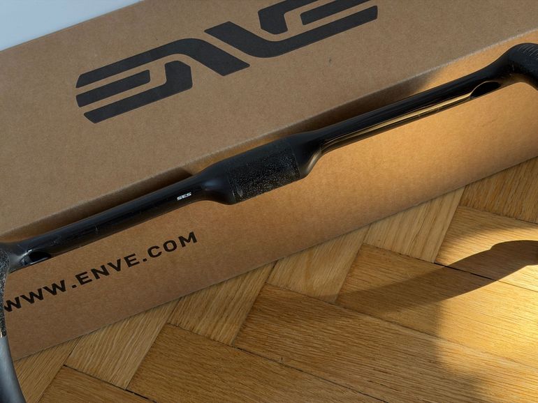 Used Enve SES Aero Handlebar 2024 bike — image 3 of 4