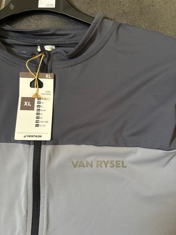 Brugt Van Rysel EDR Gris Maillot 2026 bike — billede 2 af 3