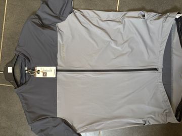 Brugt Van Rysel EDR Gris Maillot 2026 bike — billede 1 af 3
