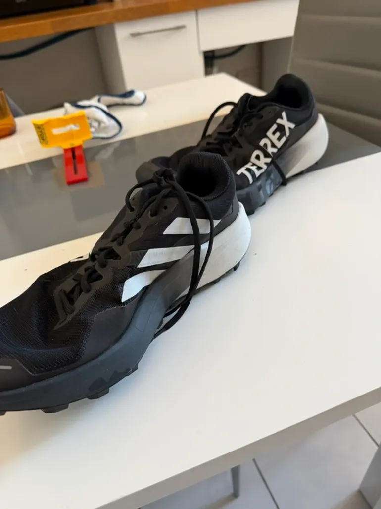 Adidas Terrex bike d'occasion — image 2 sur 4
