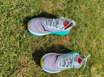Hoka Mach X2 / Speedgoat bike d'occasion