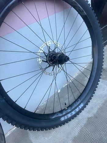 Used Race Face ARC 30 Rim 29” 2026 bike — image 3 of 3