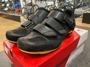 Gebrauchtes Specialized Elite Road schwarz / hyper 2015 Cycling Shoes