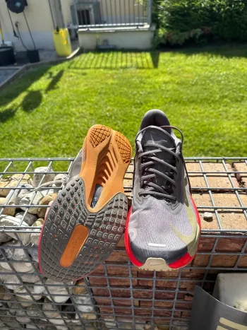 Tweedehands Nike Alpha Zoomfly 6 bike — afbeelding 4 van 9