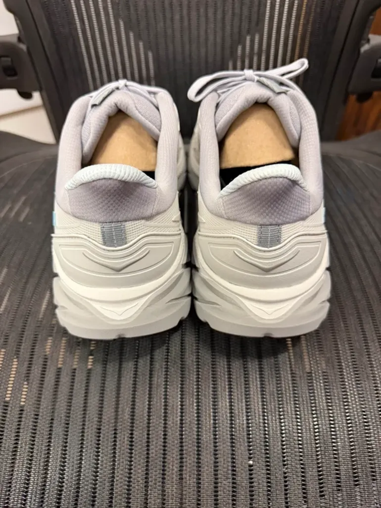 Tweedehands Hoka Clifton bike — afbeelding 3 van 6