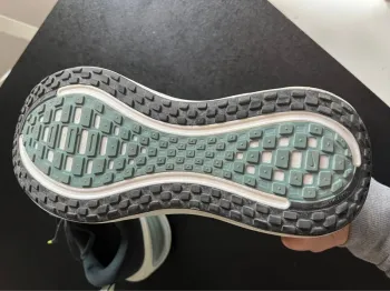 Tweedehands Nike Zoom Vomero Plus bike — afbeelding 3 van 7