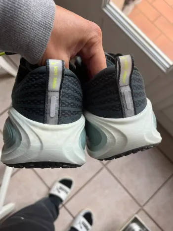 Tweedehands Nike Zoom Vomero Plus bike — afbeelding 5 van 7