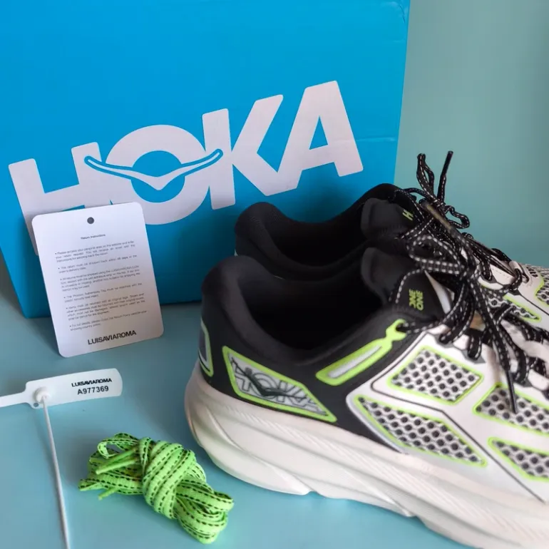 Tweedehands Hoka Clifton 9 bike — afbeelding 2 van 8