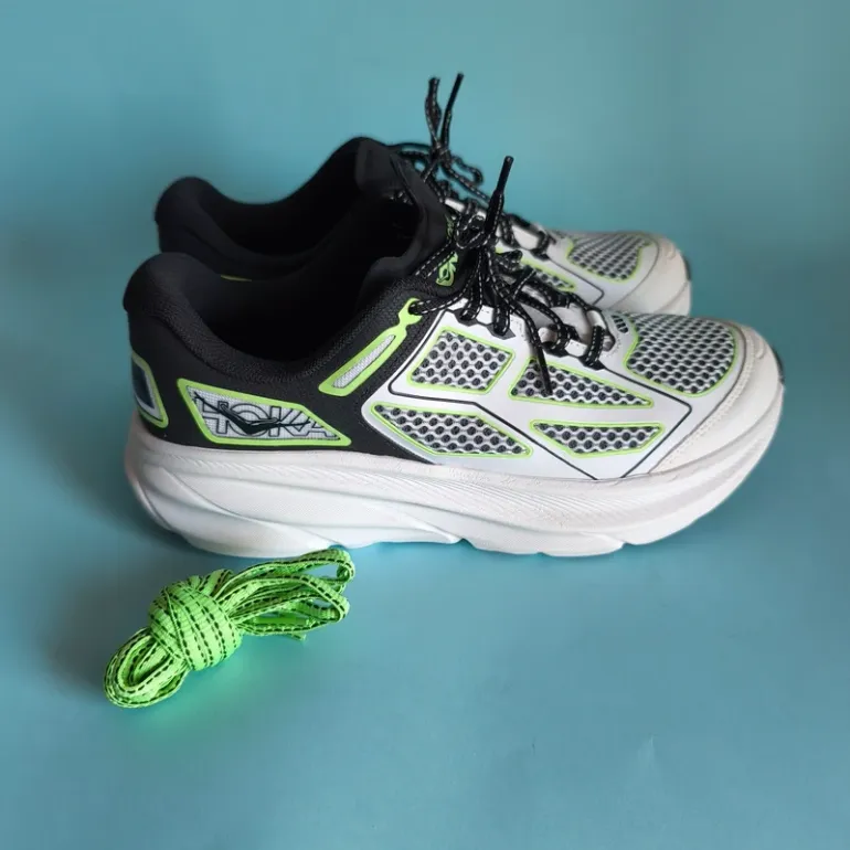 Tweedehands Hoka Clifton 9 bike — afbeelding 4 van 8