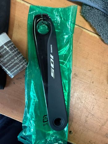 Used Shimano 105 R7000 Crankset 2023 bike — image 5 of 5