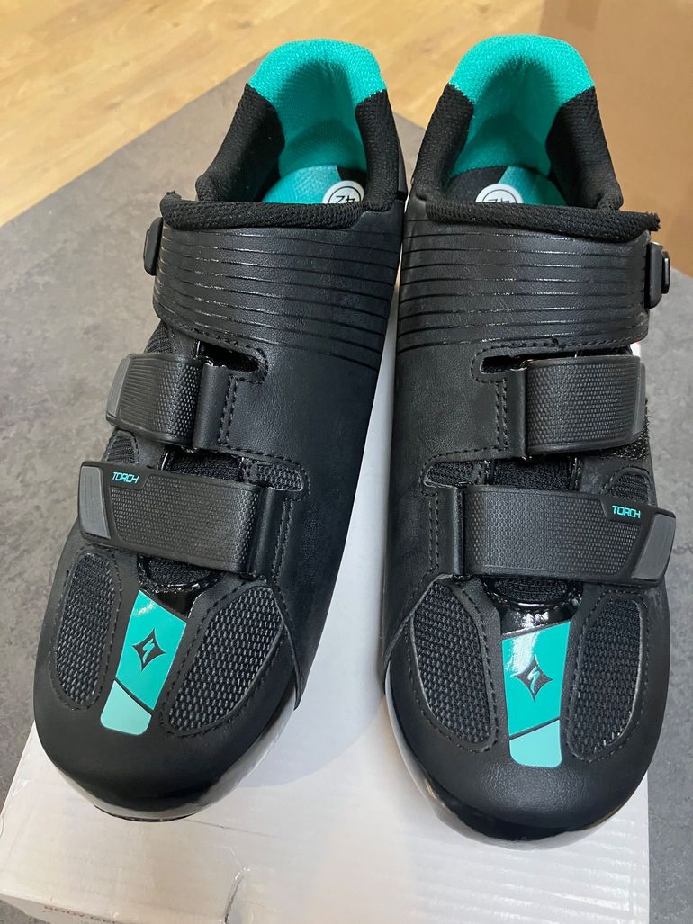 Specialized Torch WMN Road Shoes schwarz / grün bike d'occasion — image 2 sur 4
