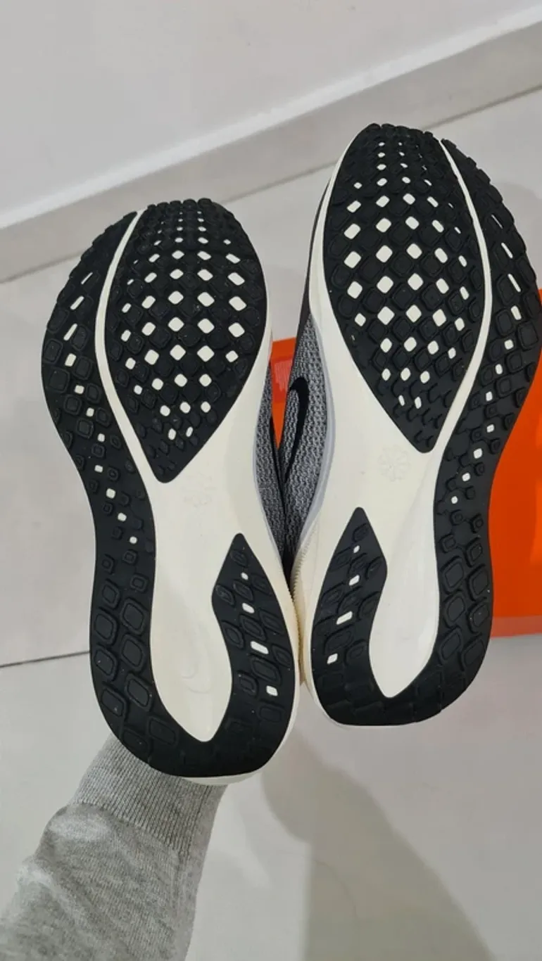 Pegasus Nike Air Zoom 41 bike d'occasion — image 5 sur 7
