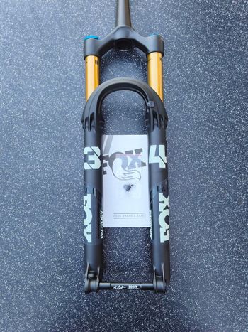 Fox 34 Factory 130mm 29" bike d'occasion