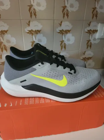Nike Nuove nr.44 bike d'occasion
