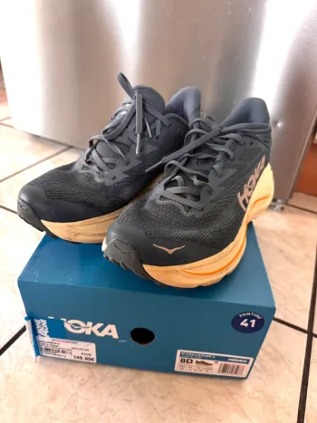 Hoka Challenger 8 bike d'occasion