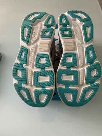 Hoka Bondi 9 bike d'occasion — image 7 sur 7