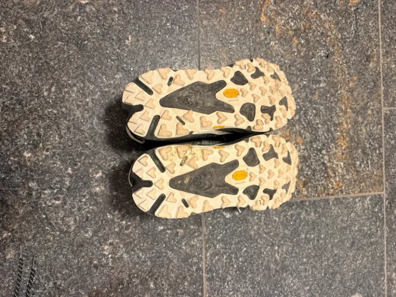 Time Hoka trail running shoes bike de segunda mano — imagen 3 de 5