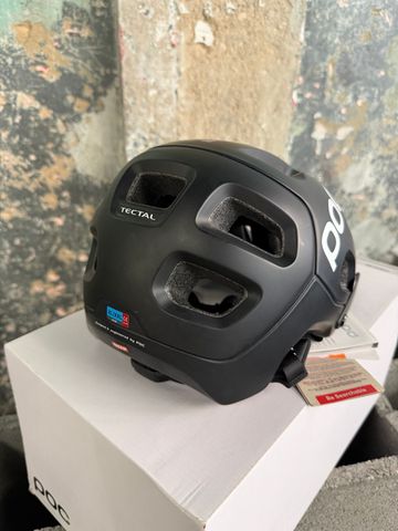 Gebrauchtes POC Tectal MTB Helmet 2025 bike — Bild 2 von 5