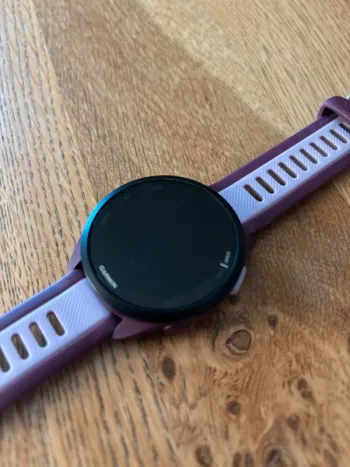 Garmin Forerunner 165 Music bike d'occasion — image 2 sur 2