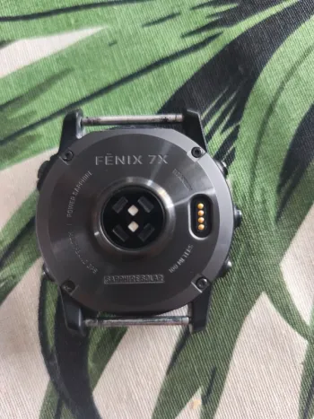 Garmin Fenix 7X Sapphire Solar bike d'occasion — image 4 sur 4