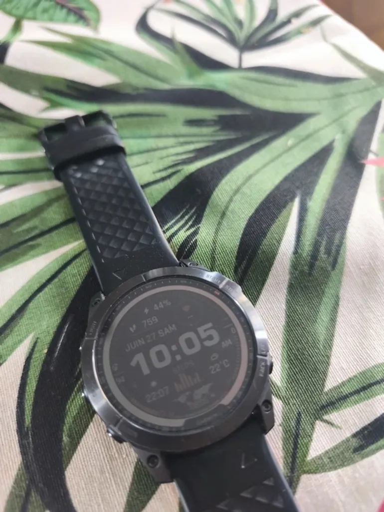 Garmin Fenix 7X Sapphire Solar bike d'occasion — image 2 sur 4
