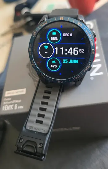 Garmin Fenix 8 Sapphire AMOLED 47mm bike d'occasion