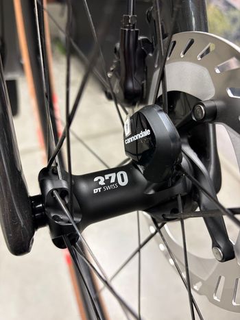 Używany Dt Swiss G1800 Gravel Wheelset 2026 bike — zdjęcie 2 z 4